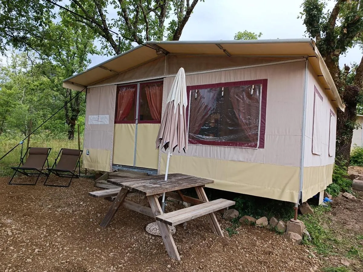 Campsite Chalet Lodge Joyeuse
